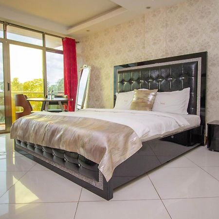 Sal'S Boutique Hotel คัมพาลา ภายนอก รูปภาพ
