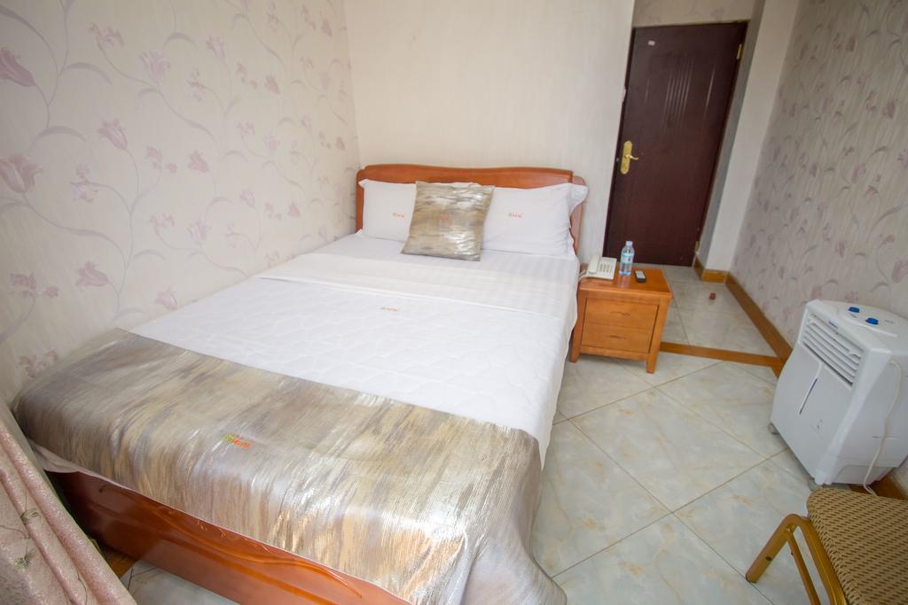 Sal'S Boutique Hotel คัมพาลา ภายนอก รูปภาพ