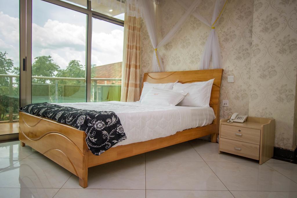 Sal'S Boutique Hotel คัมพาลา ภายนอก รูปภาพ