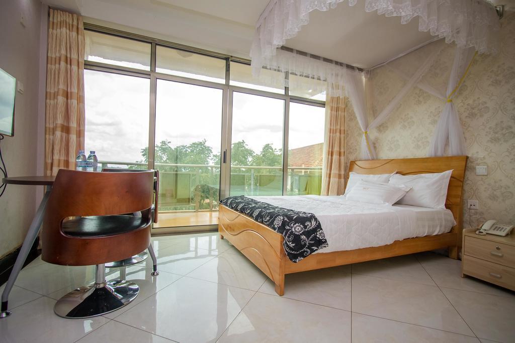 Sal'S Boutique Hotel คัมพาลา ภายนอก รูปภาพ