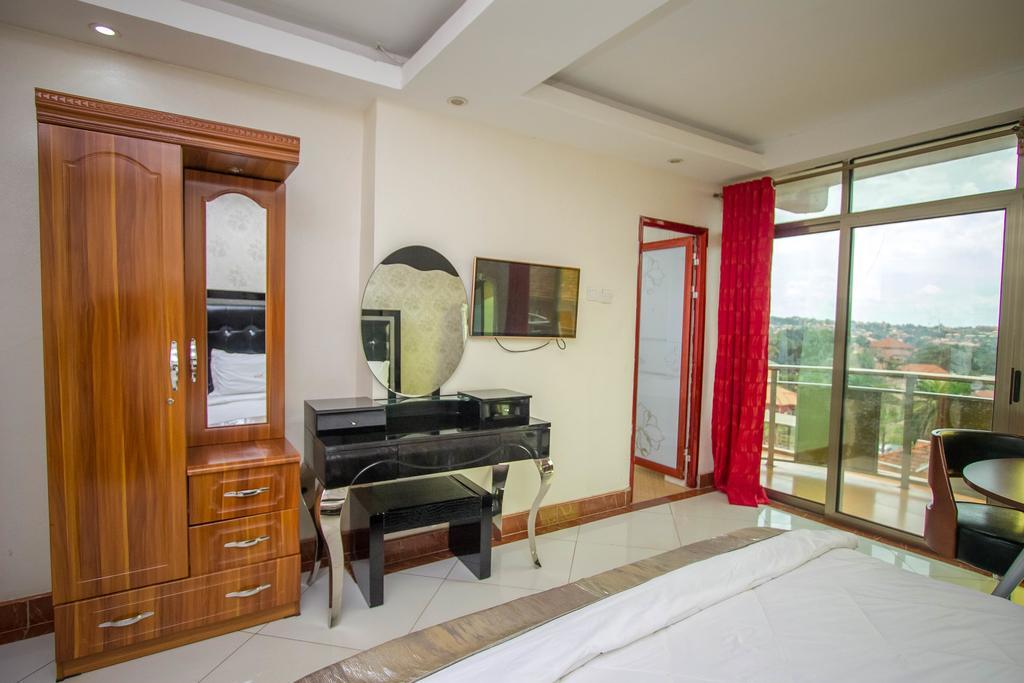 Sal'S Boutique Hotel คัมพาลา ภายนอก รูปภาพ