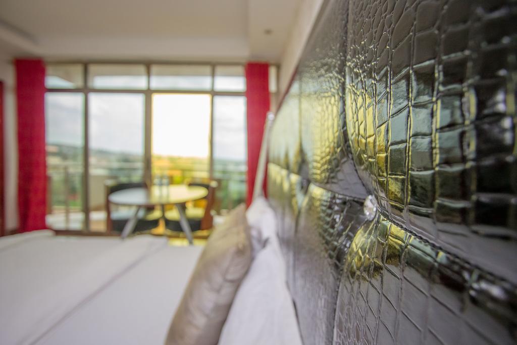 Sal'S Boutique Hotel คัมพาลา ภายนอก รูปภาพ